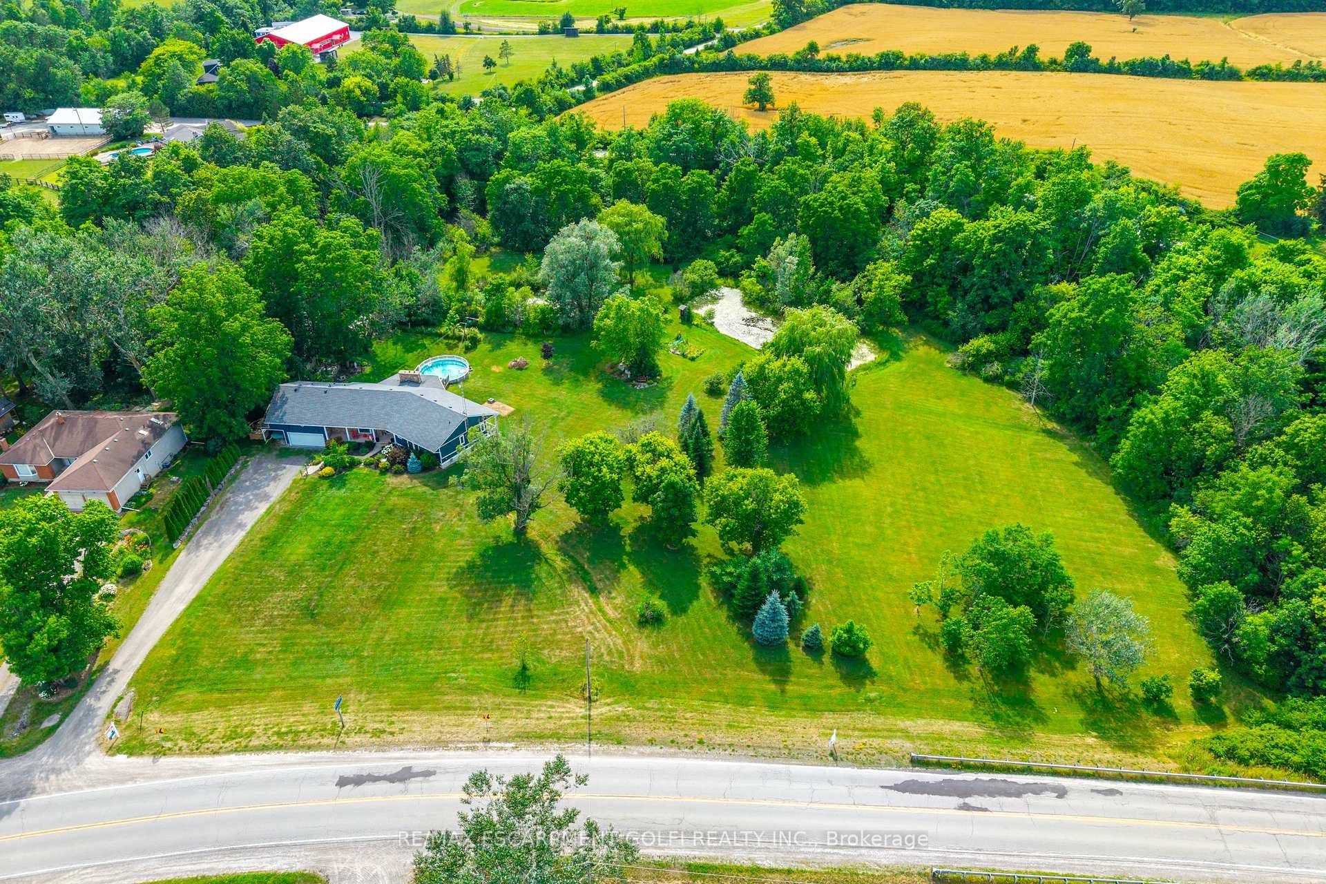 Welcome to your own private oasis just 15 minutes from Stoney Creek.