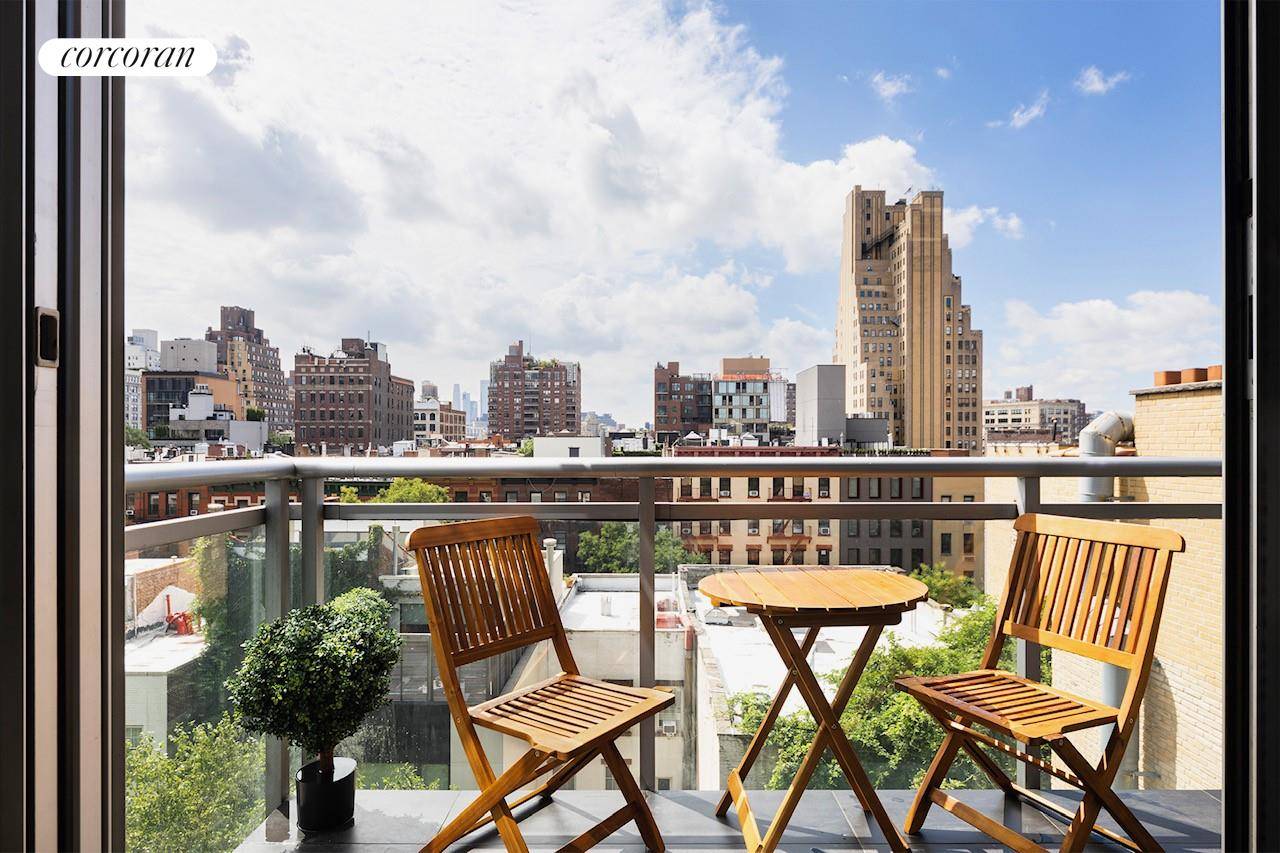 Located in the heart of Chelsea, this downtown loft at 246 West 17th Street combines industrial chic with iconic skyline views.