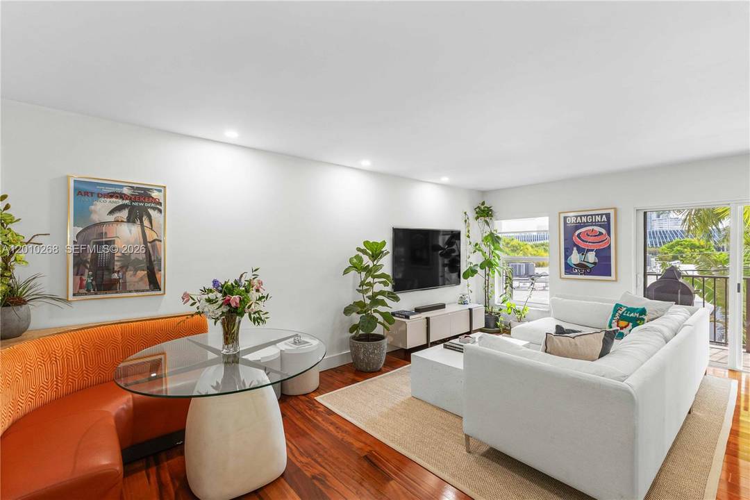 Ideally located in the heart of Miami Beach on a charming, tree lined street, walkable to Lincoln Road and just moments from the beach and a new Whole Foods Market ...