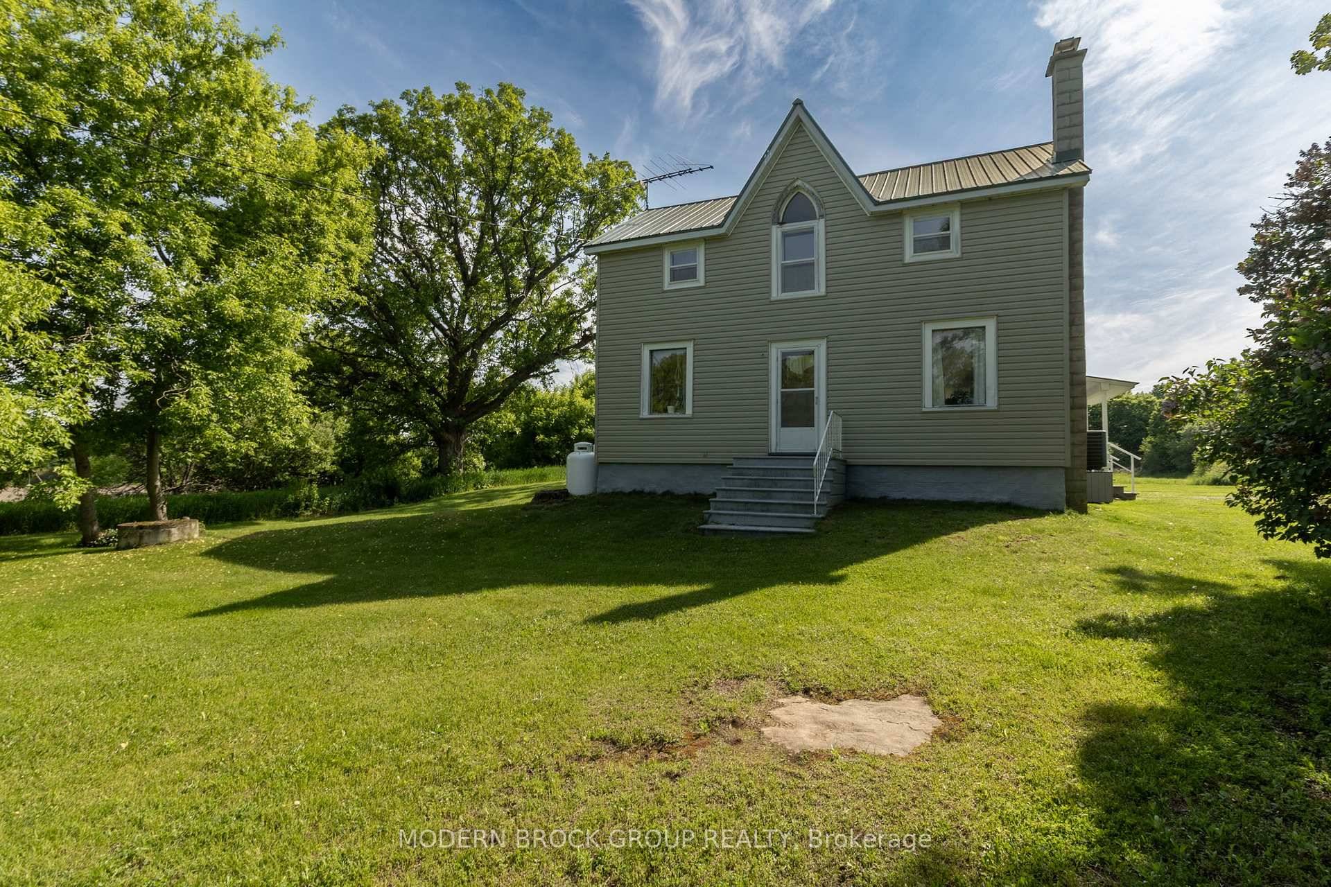 Nestled on over 6 acres of privacy and natural beauty, this well kept 2 storey home offers 3 bedrooms and 1 bathroom, with the primary bedroom featuring a convenient 2 ...