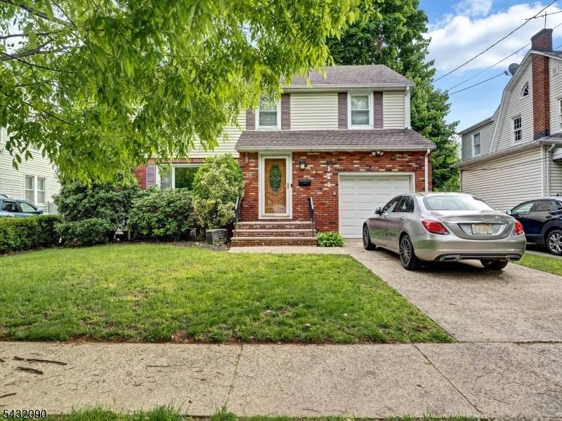 Lake St Englewood City New Jersey Single-Family