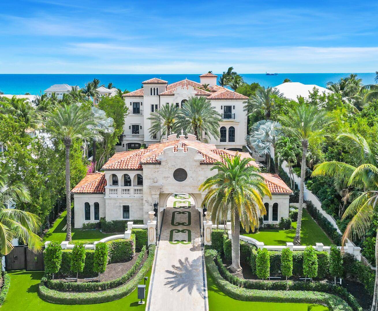 Spectacular direct Oceanfront 9BR 13.
