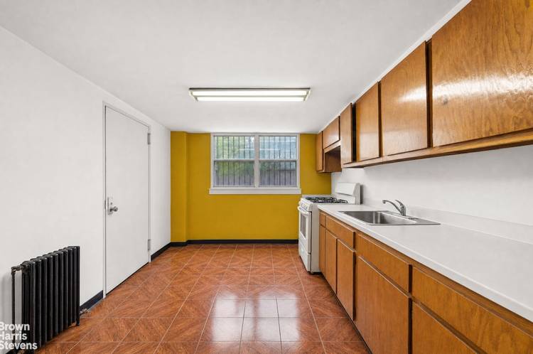 Key Details Two family brick townhouse 5 bedrooms 3 full bathrooms 2, 150 SF interior Solid structure with well maintained mechanicals and bones Delivered in clean, livable condition with opportunity ...