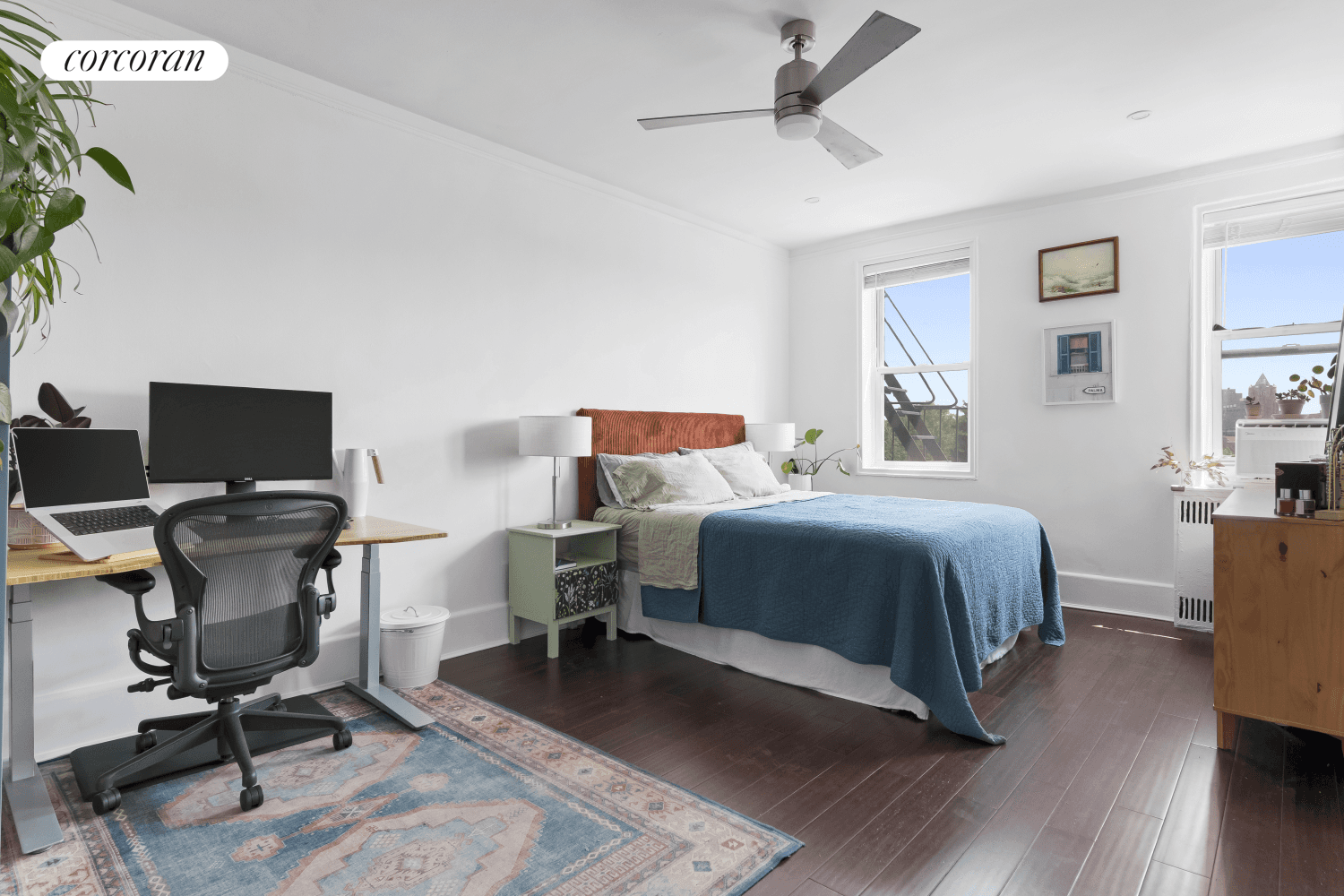 5D is a large, bright 1 bedroom, 1 bathroom residence that spans 726 square feet and is situated on the 5th floor of a 6 story low rise building that ...
