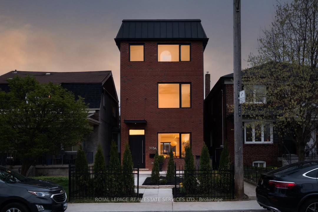 Very few homes can truly live up to the words design and luxury.