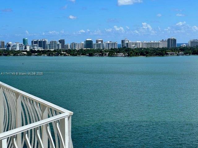 Investors dream and Boaters paradise !