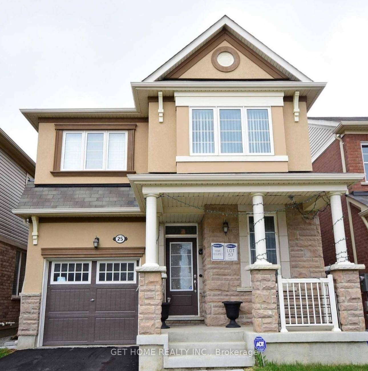 This spacious detached 2 story furnished house features 4 bed and 2.