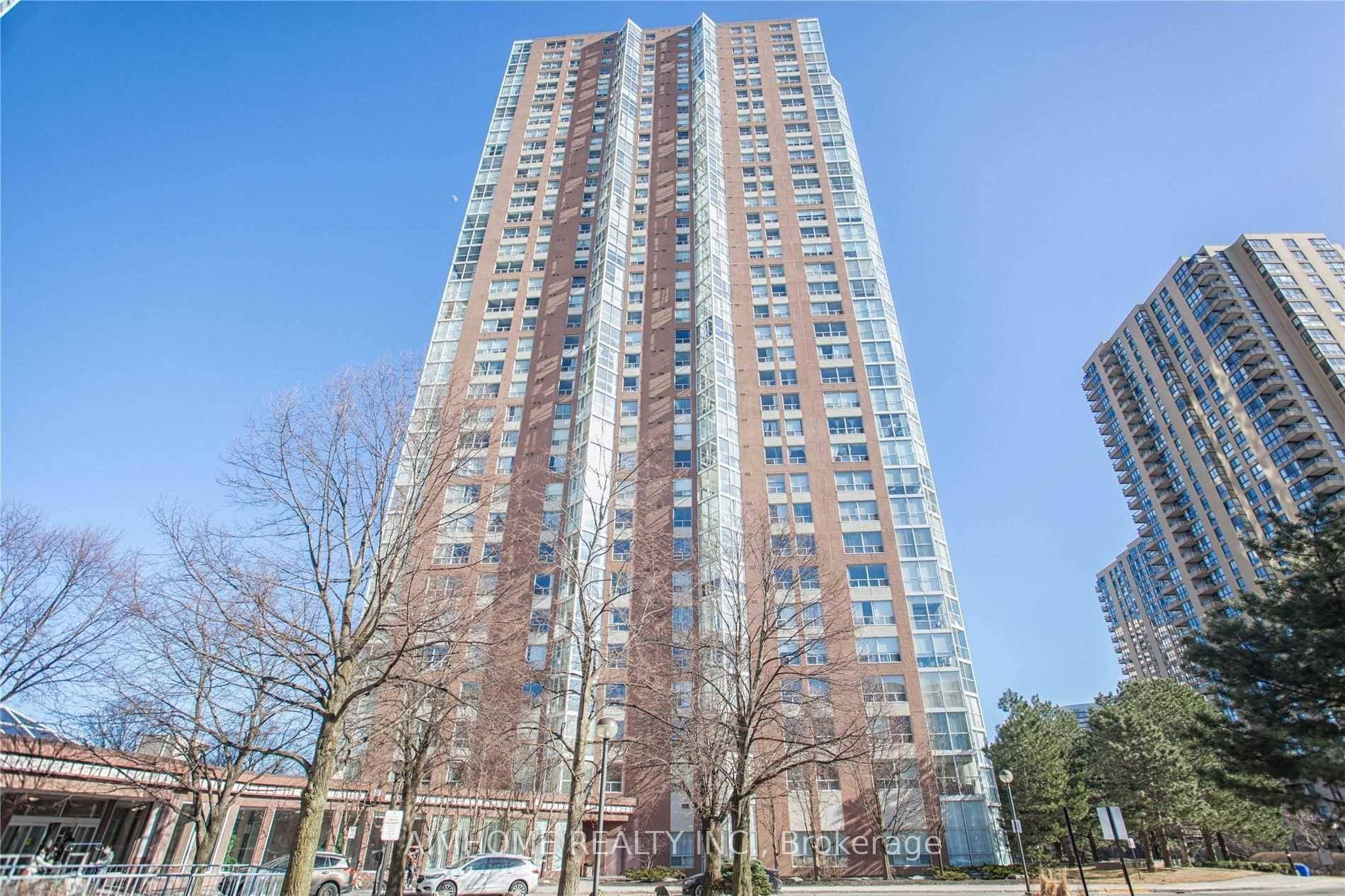 Spacious 2 1 Bed 2 Bath Condo With Amazing Southeast Views.