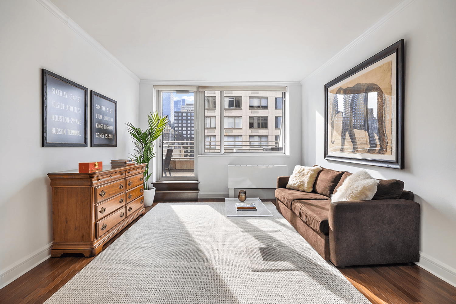 Apt. 16K at 120 RSB is like winning the real estate lottery light, views, 400 SF terrace, condo and washer dryer.
