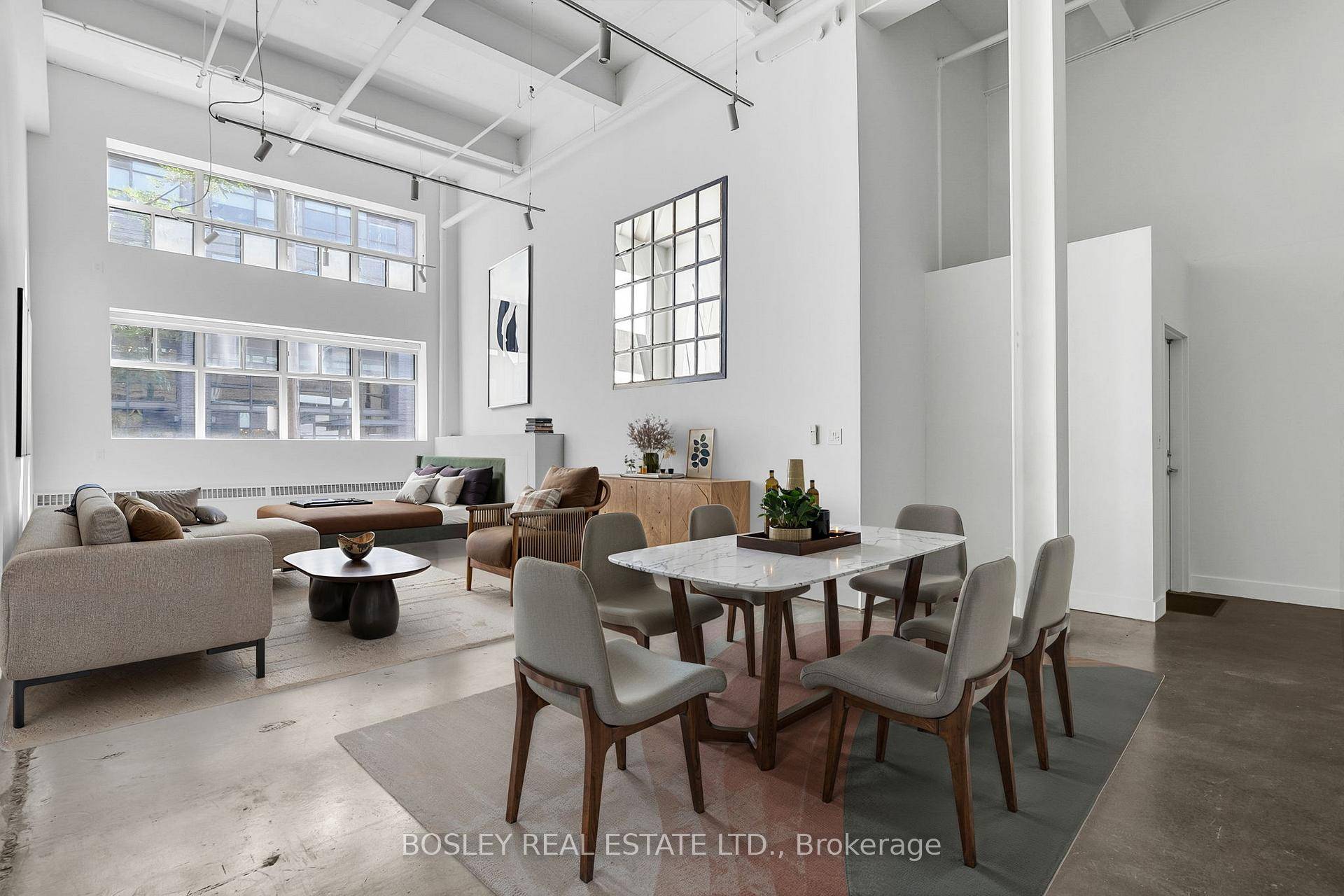 A true hard loft in the heart of Leslieville.