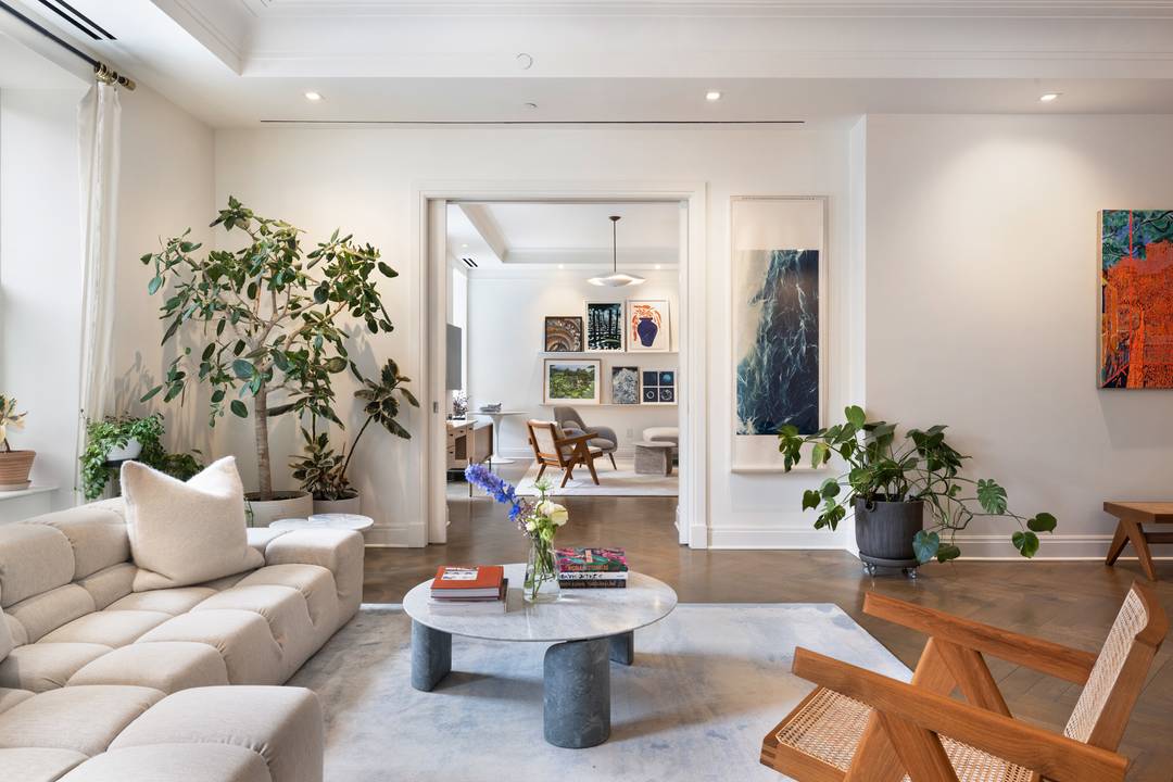 A rare opportunity to own a distinguished residence at 101 West 78th Street, also known as The Evelyn, where timeless prewar elegance meets contemporary refinement.