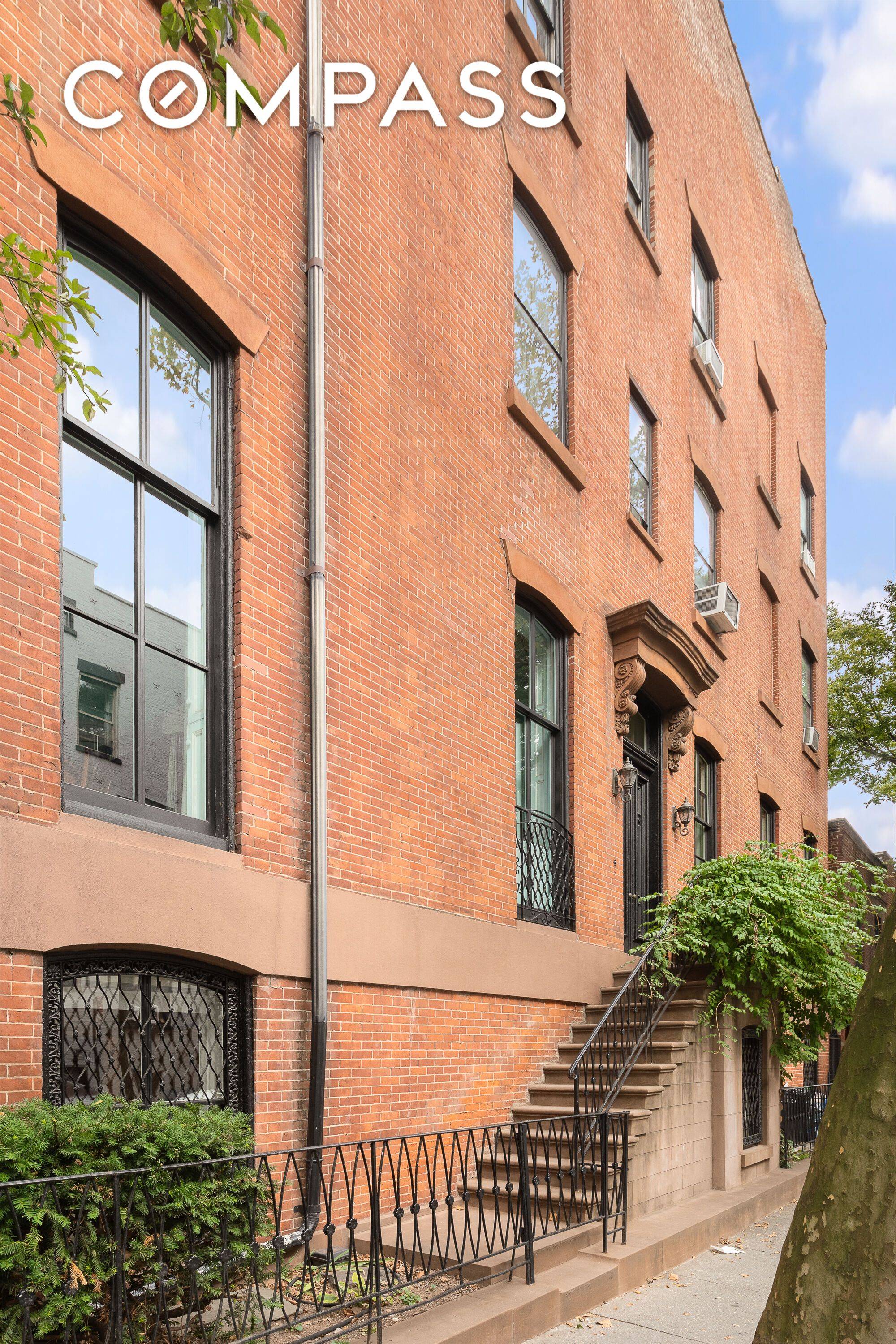 Here s a rare opportunity in the heart of Cobble Hill a bright and airy 2 bedroom, 2 bath floor through corner brownstone apartment with ceilings that soar 13 feet ...