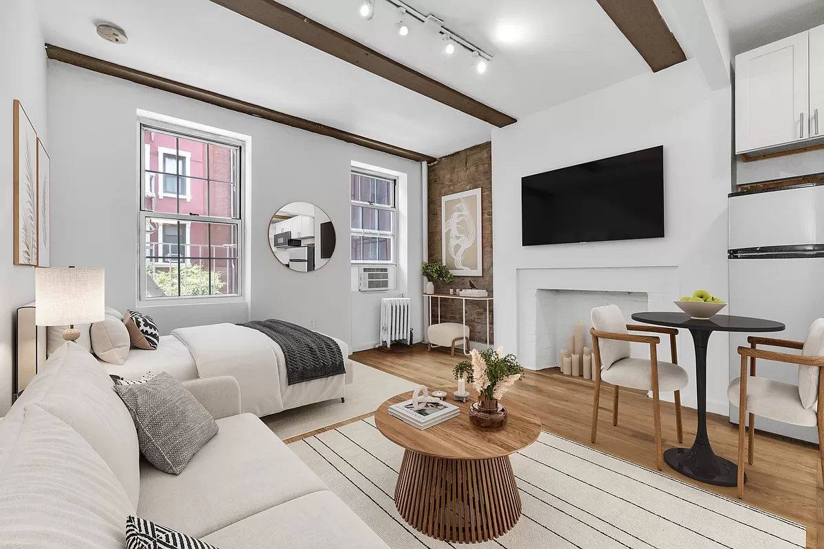 Welcome to your brand new Greenwich Village Home !