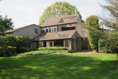 Beautiful Six Bedroom Bridgehampton Home