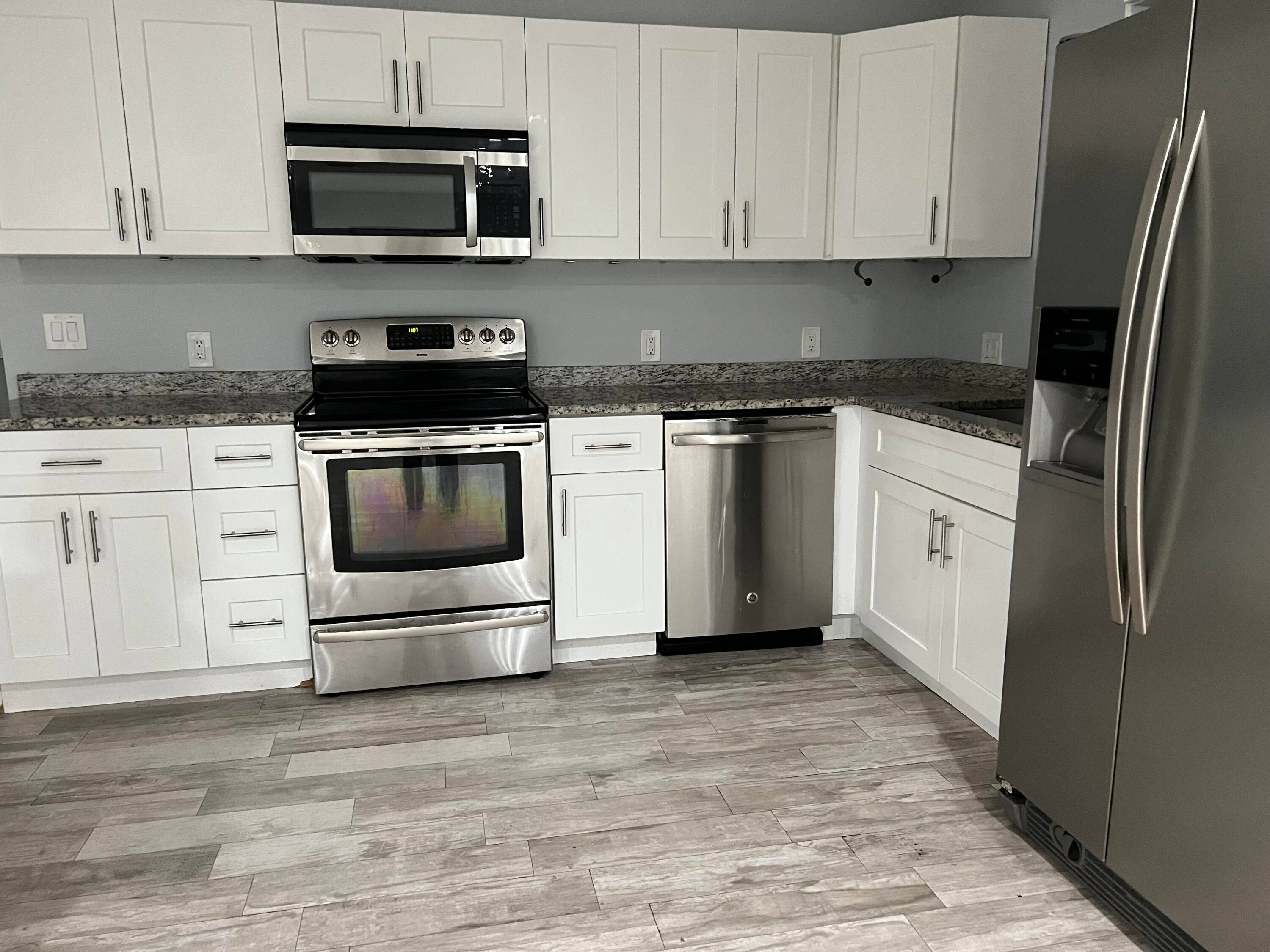 Incredible opportunity to own a fully occupied duplex in the heart of Lake Worth Beach 100 tenant occupied ideal investment for those seeking strong cash flow from day one.