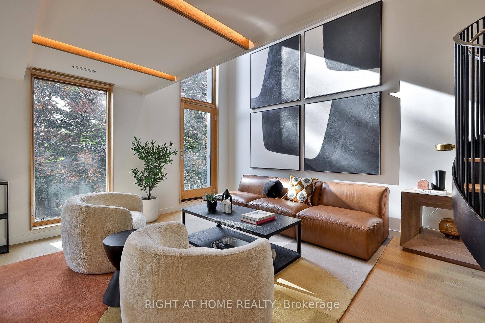 The largest Penthouse at Brunswick Lofts !