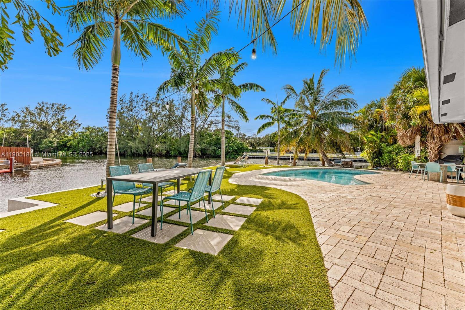 Waterfront Duplex with Pool amp ; Dock in Dania Beach !