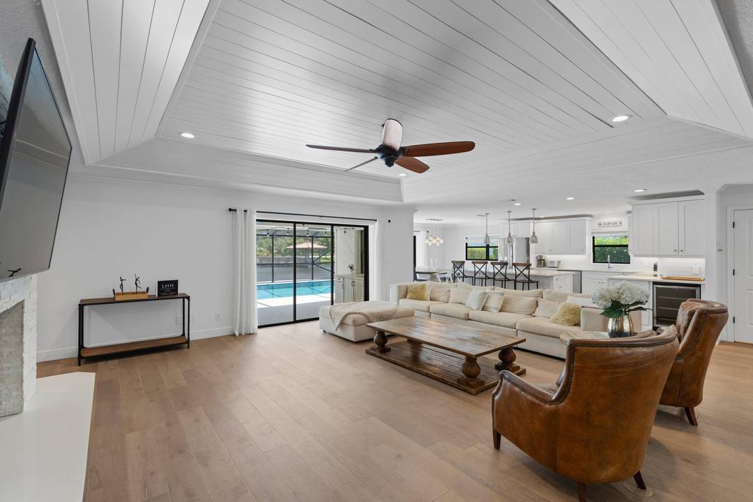 Virtual Tour https www. propertypanorama.