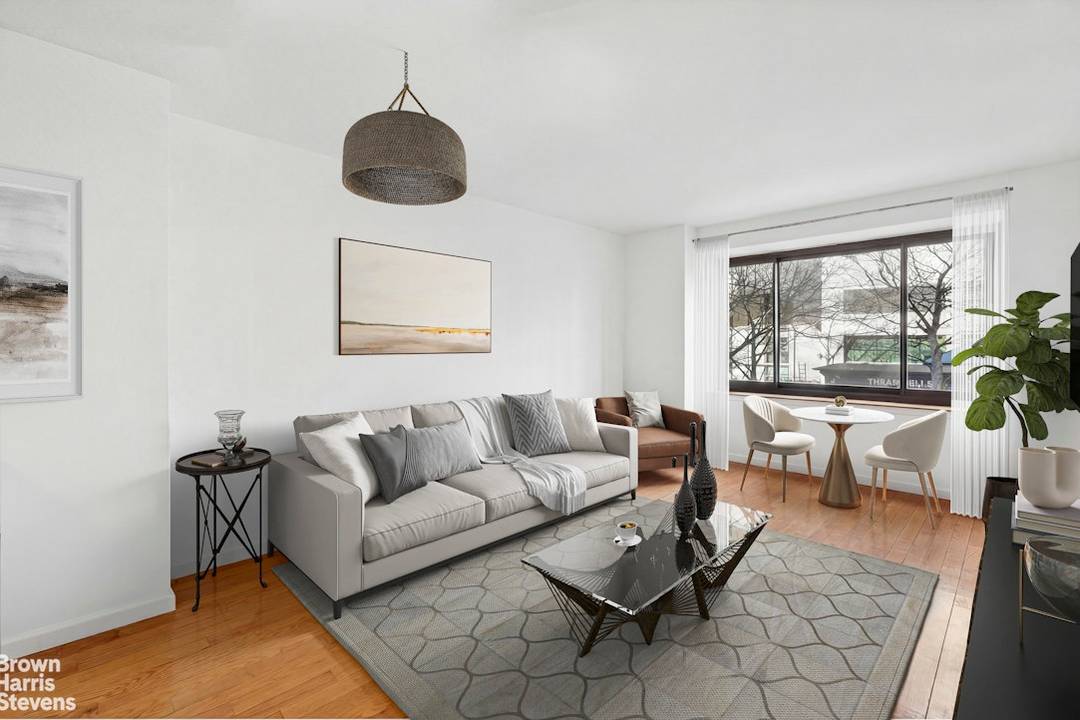 Discover 300 Albany Street, Apt.