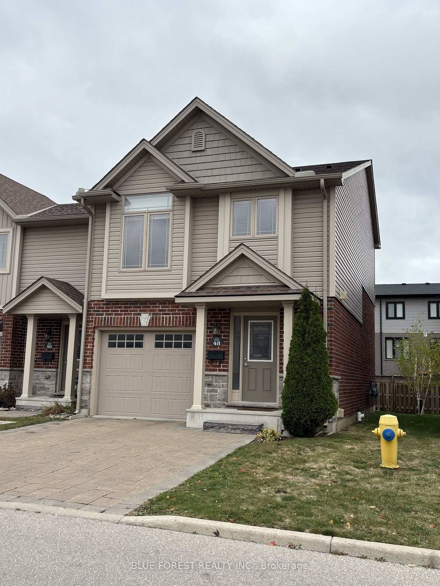 FOR LEASE Welcome to Andover Trails.