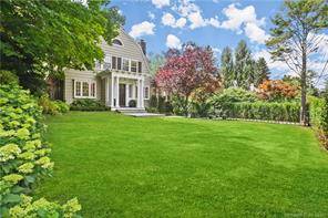 Stunning, in town home with pool available immediately.