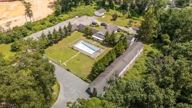 Attention Builders and Developers don't miss this once in a lifetime opportunity !