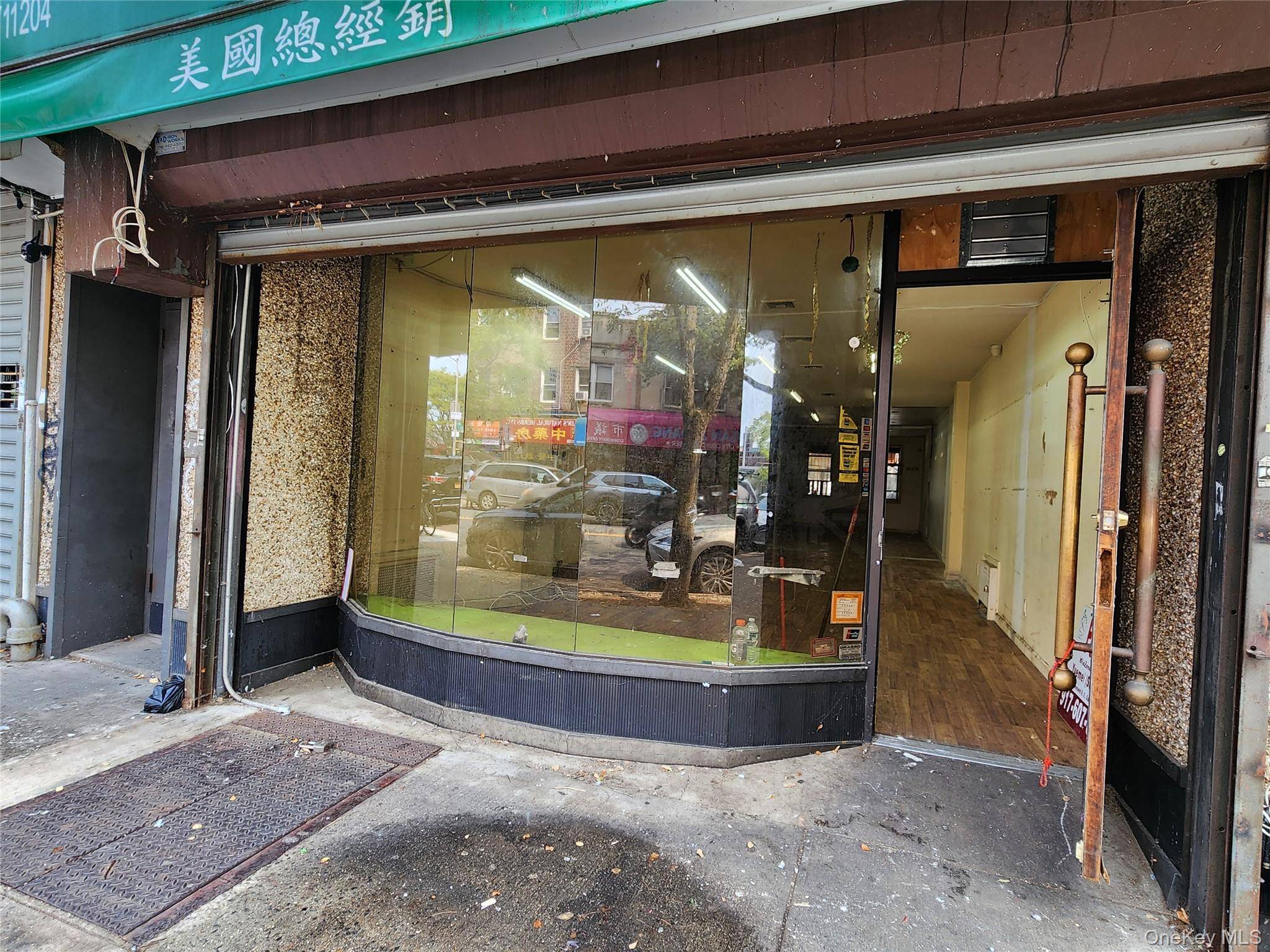 Great storefront FOR RENT in prime Bensonhurst between 65 66 Street.