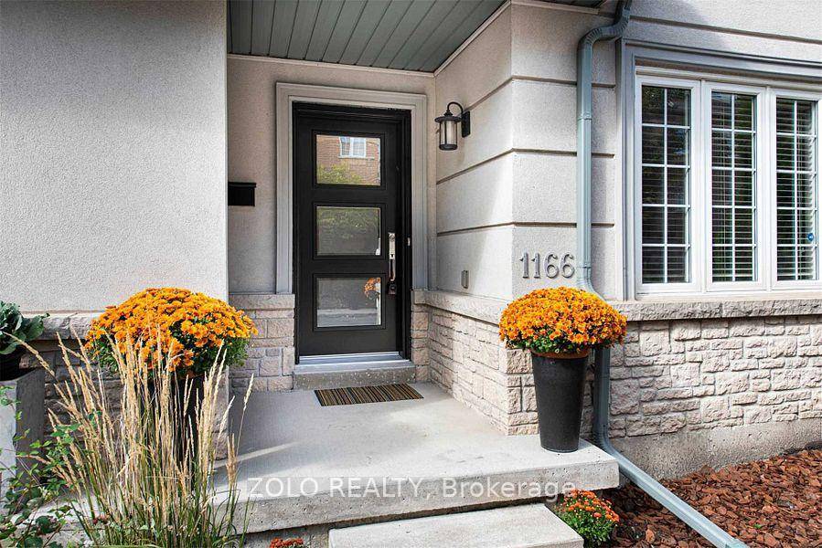 Welcome Home Beautiful Furnished Townhome Available Now.