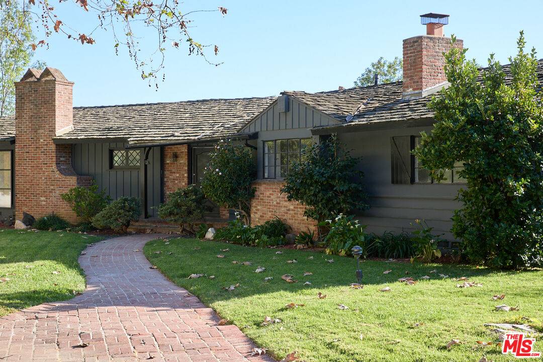 11222   Bellagio Rd 3BR Brentwood La