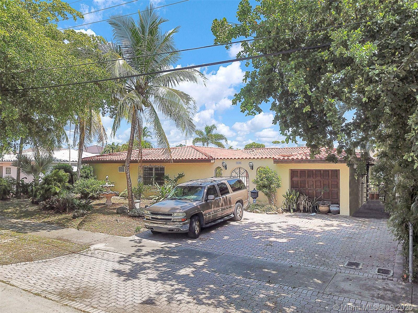 2040 S Hibiscus Dr Residential Florida
