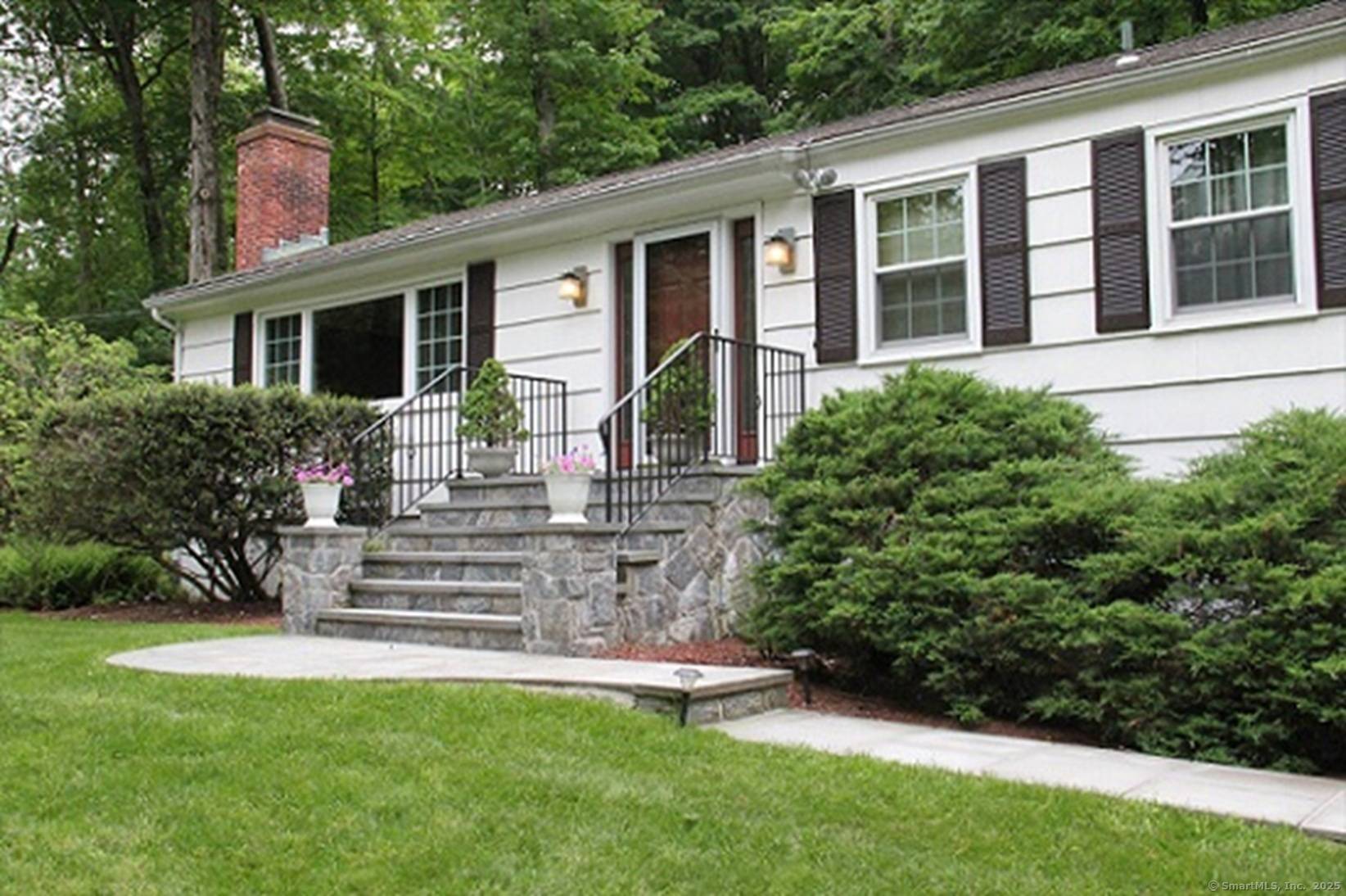 This stylish, updated and sunny single family home has 4 bedrooms and 2 baths, tucked away on a peaceful cul de sac.