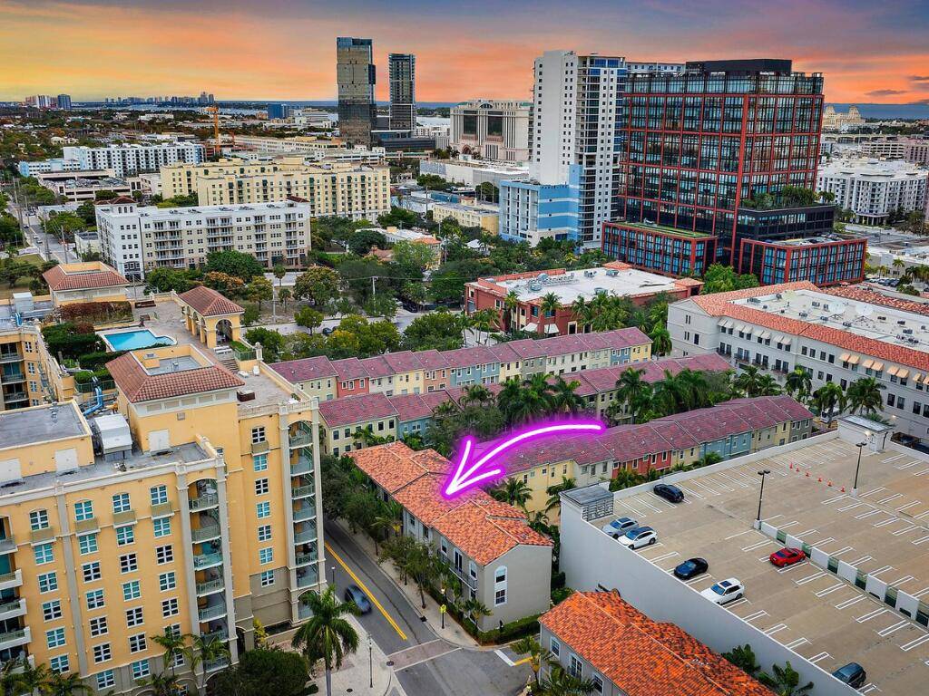 Welcome to 560 S Sapodilla Ave 302, a warm and inviting 1 bedroom, 1 bathroom condo perfectly situated in the heart of Downtown West Palm Beach.
