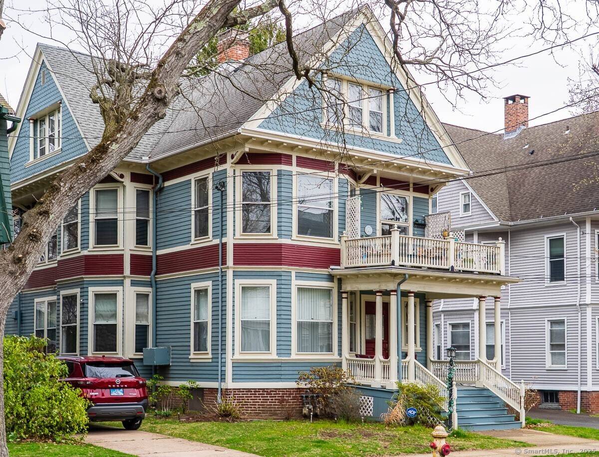 Exceptional Multi Family in New Haven's East Rock Neighborhood Pride of ownership shines in this well maintained, property nestled in the heart of the sought after Yale neighborhood.