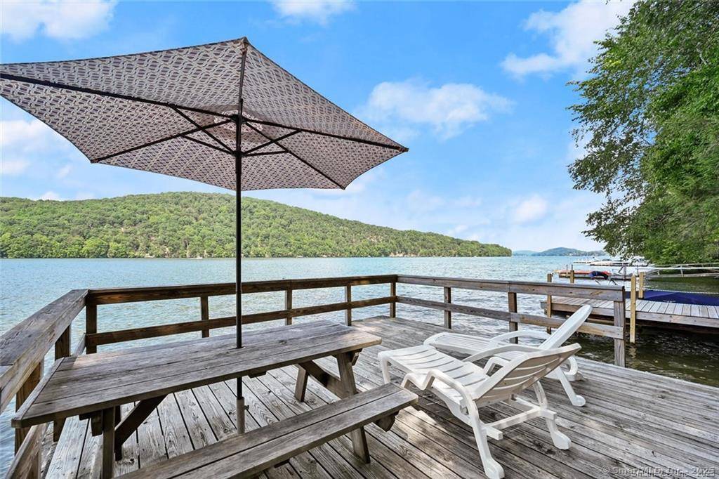 Fully furnished rental on Candlewood Lake with private dock.