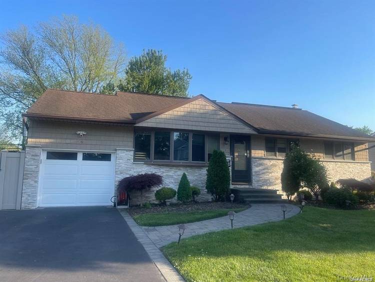 Well Maintained Updated Ranch With 3 Bedrooms and 2 Baths.