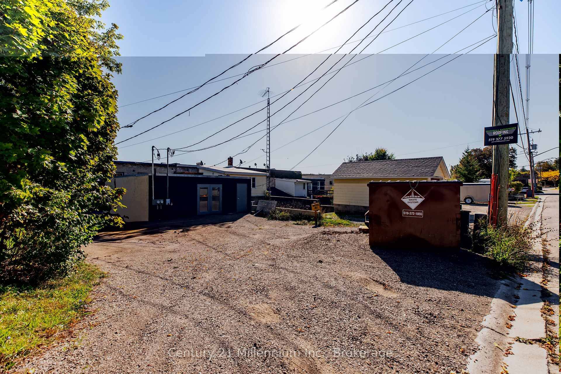 Commercial space for lease in Wiarton !