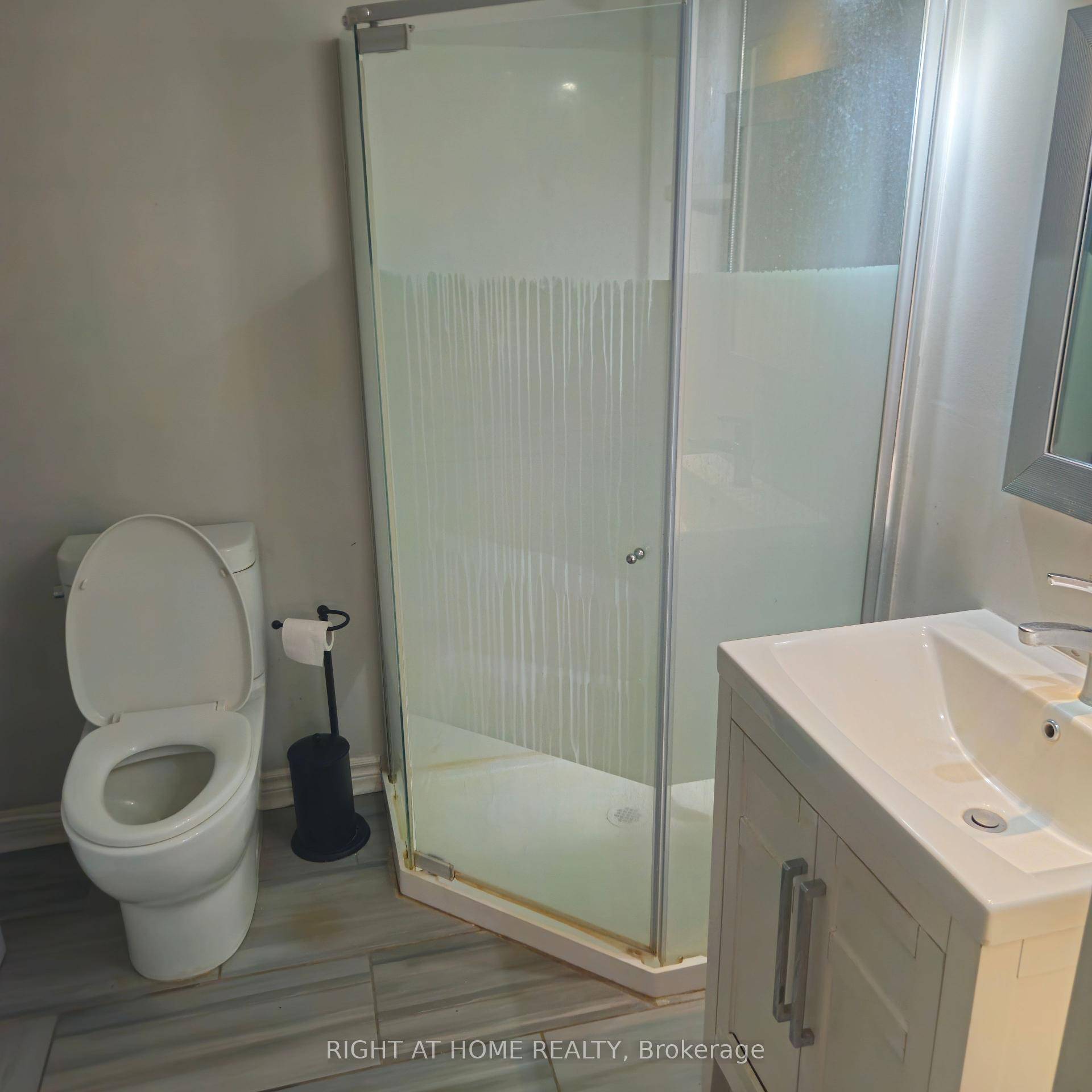 WALK OUT BASEMENT ONE BEDROOM APATMENT, one parking in driveway, clean and bright, in a very friendly neighborhood, separate entrance, separate laundry room, all utilities are included or can be ...
