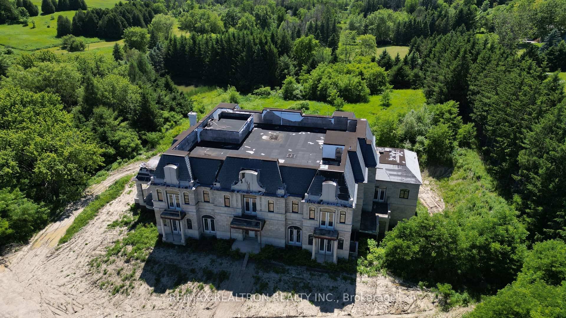 DREAM HOME OPPORTUNITY in King City !