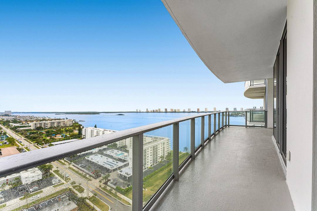 New construction 20th floor luxury condo w views of the Intracoastal, Singer Island, amp ; the ocean 2 assigned parking spaces !