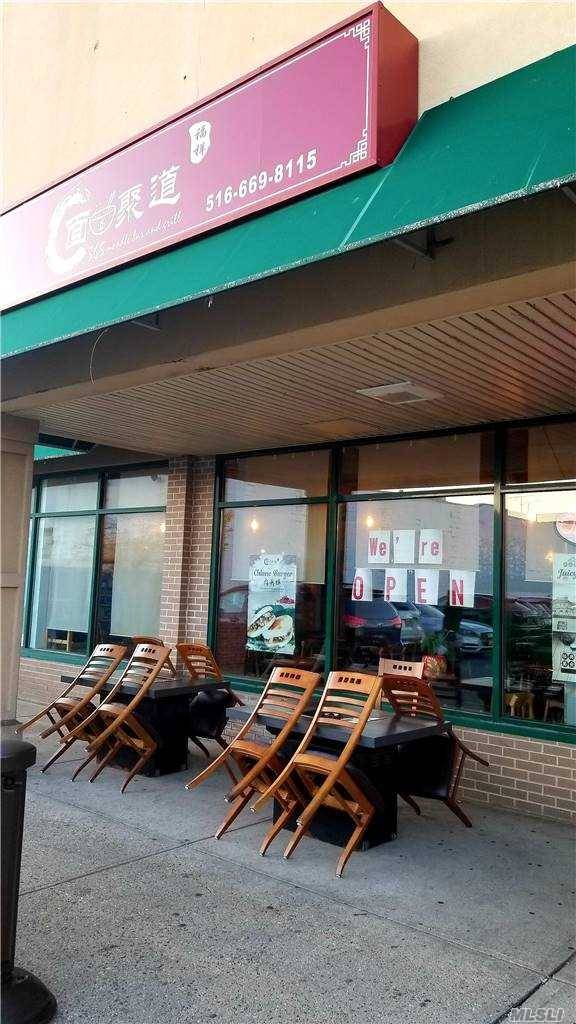 Well established Chinese Restaurant in Primary PLainview Hicksville area.