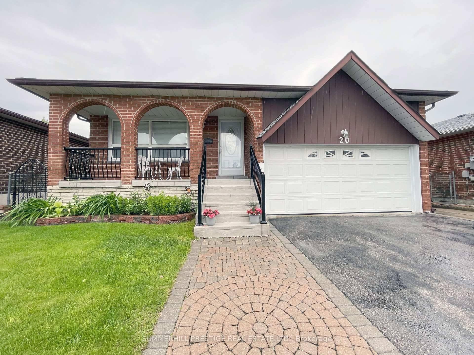 Welcome to 20 Cleethorpes Blvd Move Right In amp ; Enjoy !