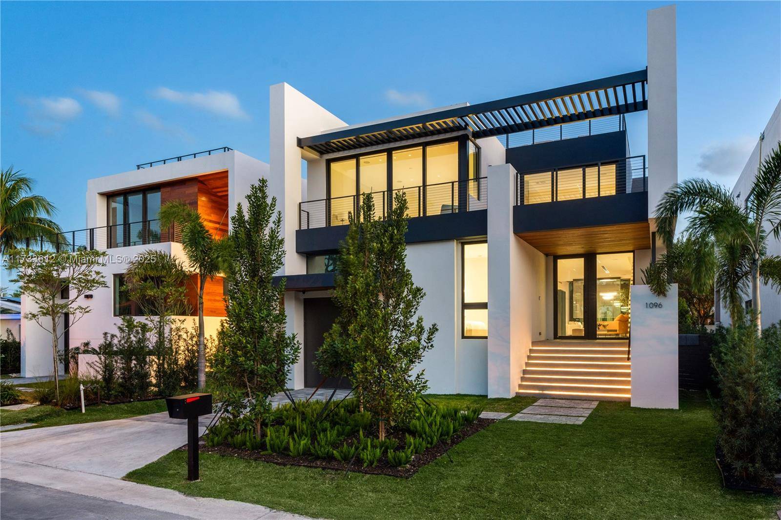 Brand new construction just completed and staged in the highly sought after Venetian Islands.