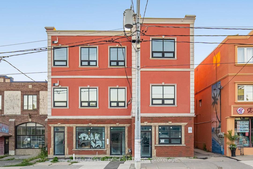 Prime Mixed Use Investment Opportunity in Midtown Toronto.