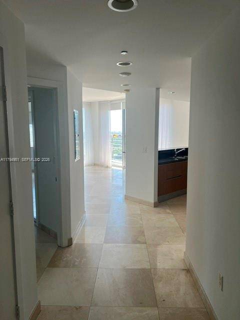 Traditional Modern and Elegant Building, in the middle of the Vibrant Brickell area, close to Brickell city center, surrounded by fabulous restaurants, Retail stores, all commercial shops, coffee and delicatessen ...