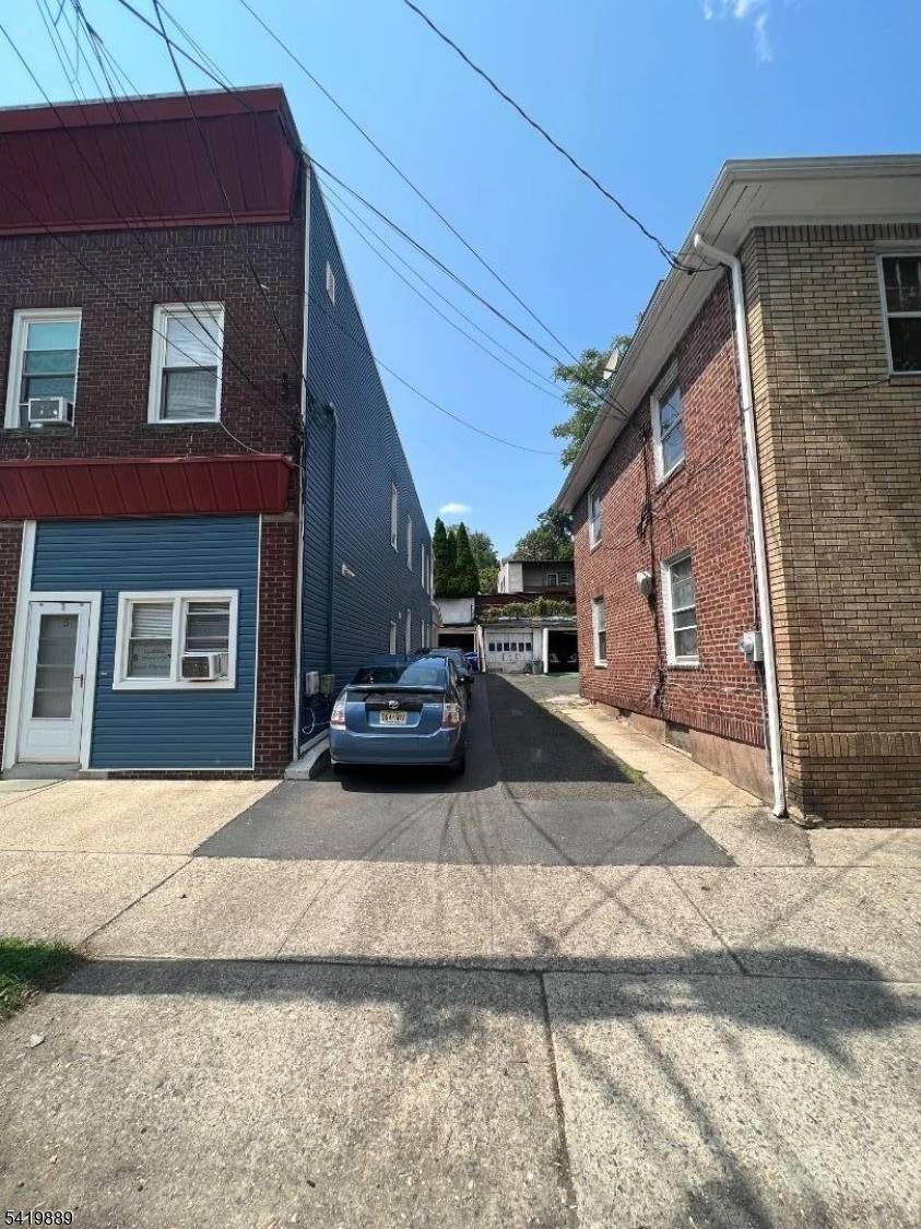 Prime Investment Opportunity 57 Park Ave, Summit, NJ Welcome to an exceptional multi family property located in the highly sought after town of Summit.