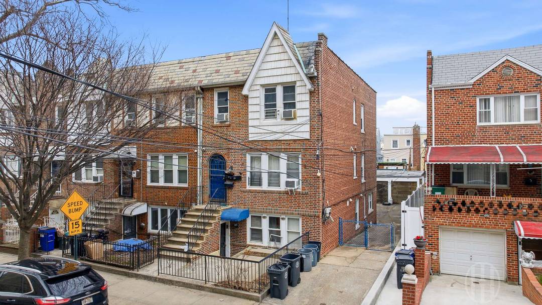 Prime Multi Family Investment Opportunity Legal 3 Family with Exceptional Parking Rare opportunity to acquire a fully renovated legal three family property with strong income potential and long term value.