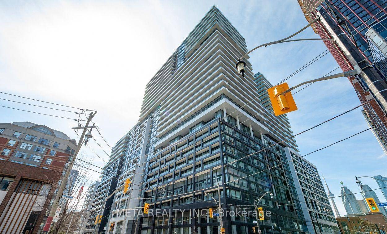 Prime Location On Front St amp ; Lower Sherbourne Steps To Distillery District, TTC, St Lawrence Mkt amp ; Waterfront !