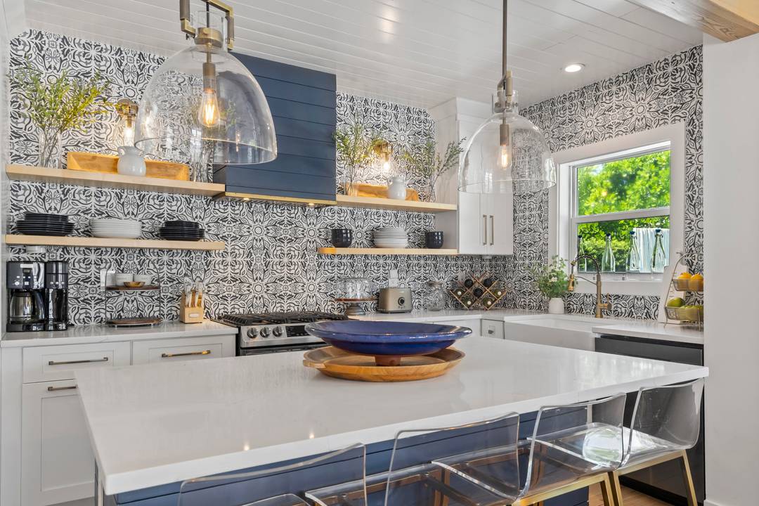 Casa L'Aqua in Chapel Hill offers a rare opportunity to own a furnished, custom renovated home designed with both lifestyle and investment potential in mind.
