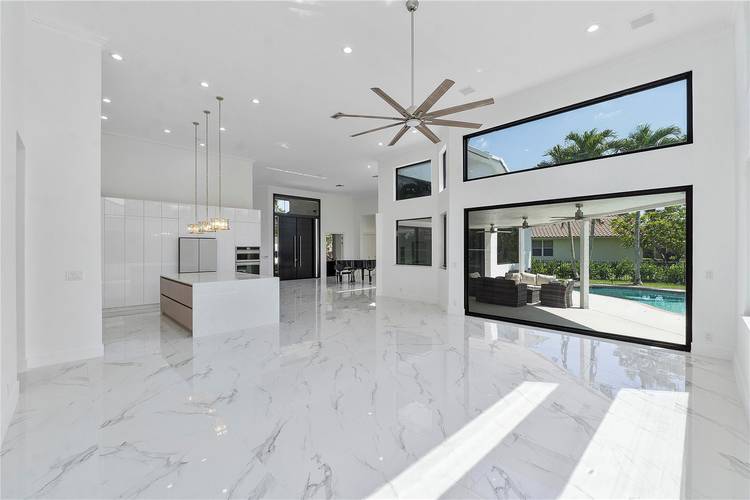 Situated within Palm Island's esteemed guard gated community, this luxurious residence features 5 bedrooms and 3 FULL bathrooms.