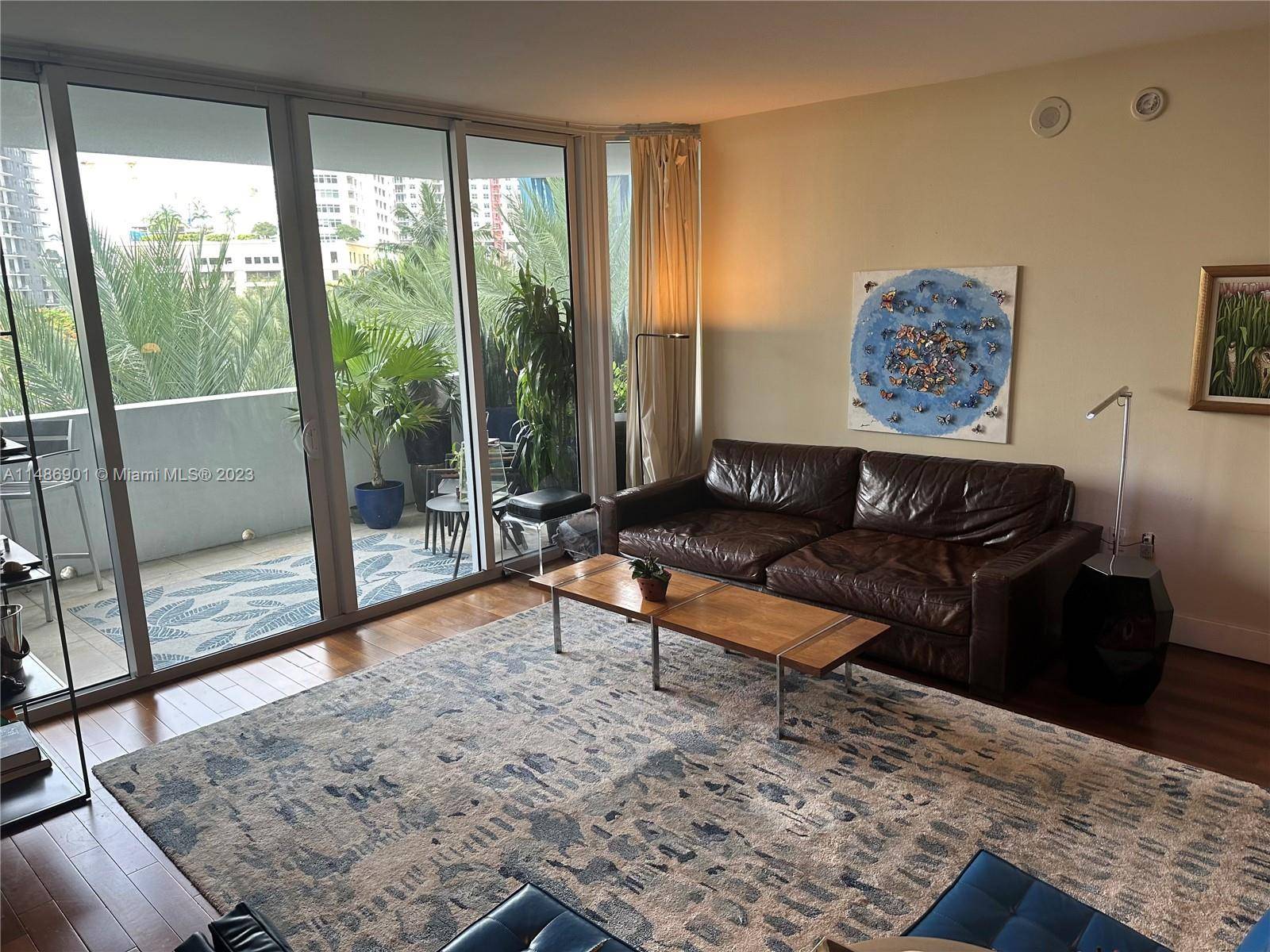 DIRECT RIVERFRONT Luxurious one bedroom residence in the iconic Las Olas River House, Fort Lauderdale.